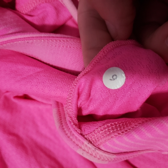 Lululemon No Limits Tank - Picture 4 of 7